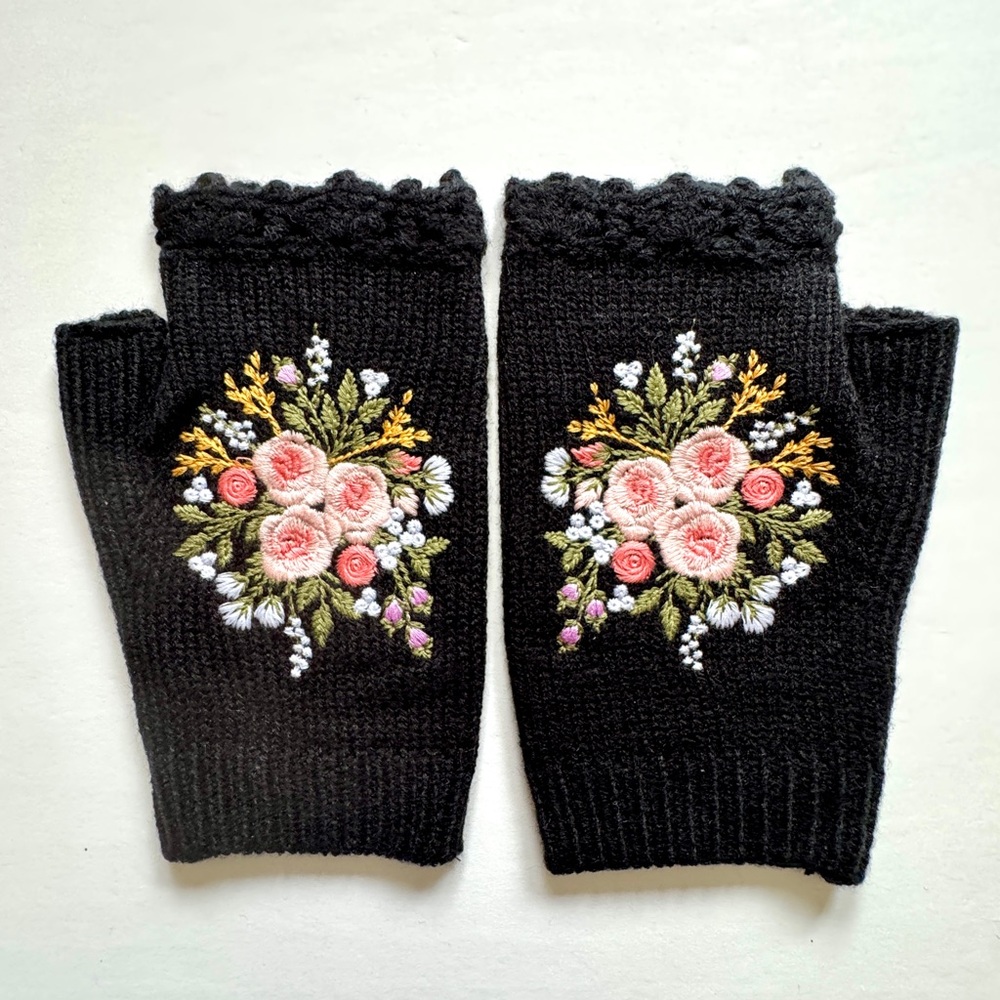 Black Mittens Fingerless Gloves with Pink Floral Design - Picture 5 of 8